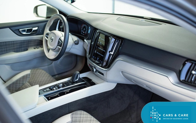 Volvo V60 cena 125900 przebieg: 73573, rok produkcji 2021 z Ryglice małe 277